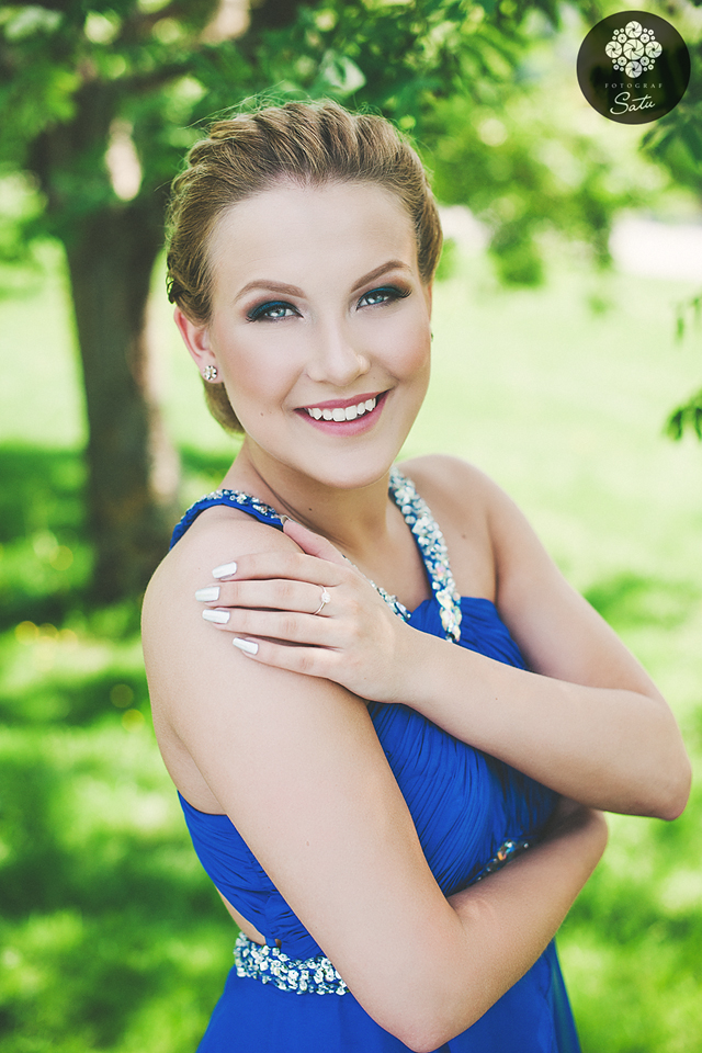 © fotograf satu knape 2014 bal sminkning och fotografering norrköping linköping östergötland porträtt